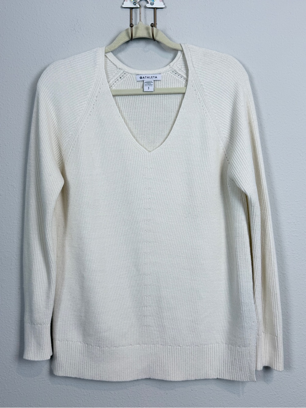 Athleta Hanover V-Neck Ribbed Knit Sweater Ivory S